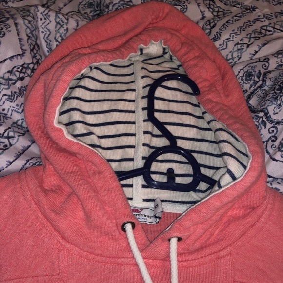 Vineyard vines hoodie - Picture 4 of 6